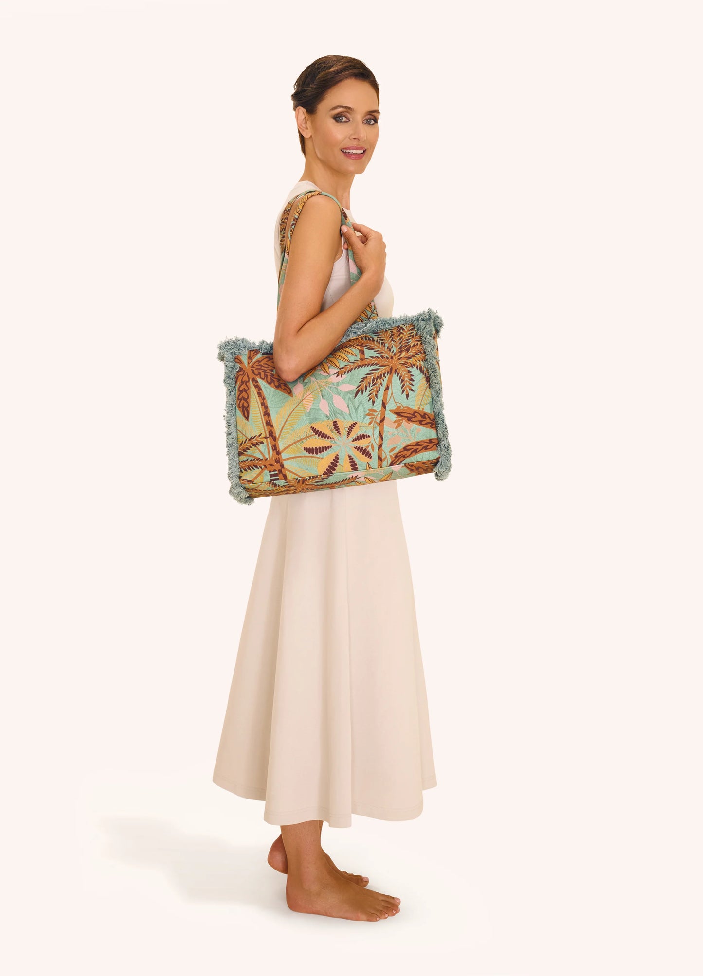 Fringed Box Tote Patterned Palms