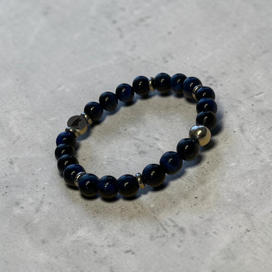 Congrats Grad (Beaded Bracelet)