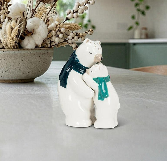 Hugging Polar Bear Salt & Pepper 4"H