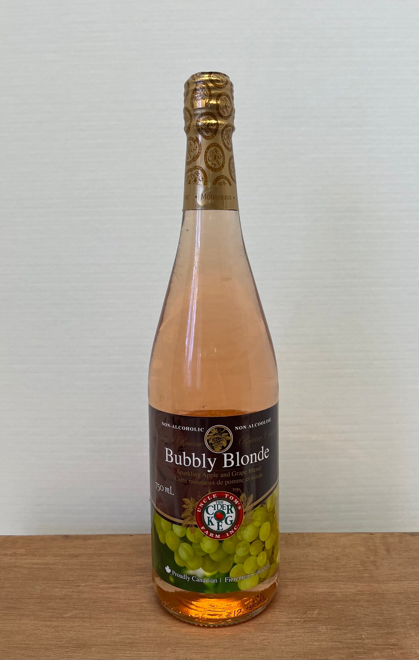 Non-Alcoholic Bubbly Blonde Sparkling Cider