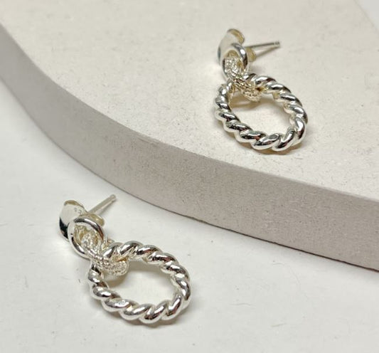 Dangle Earrings w patterned twisted wire