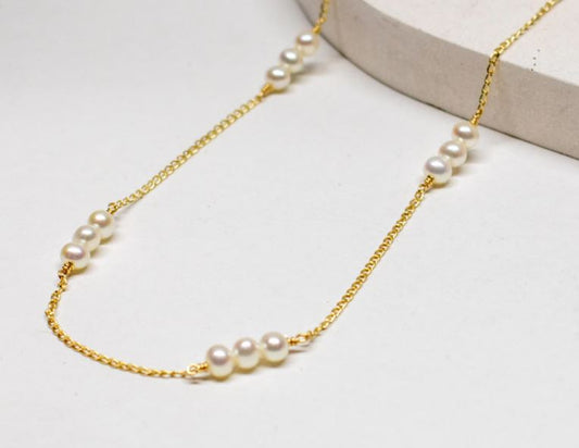 Maisie Trio Pearl Necklace