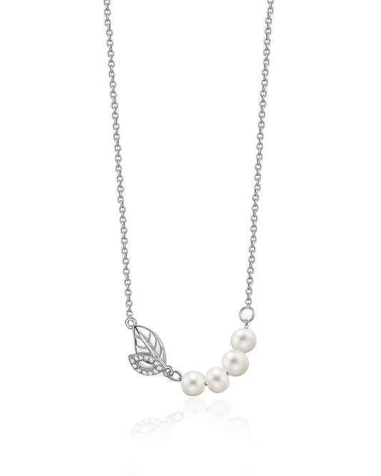 Freshwater Pearl Necklace with Leaf design